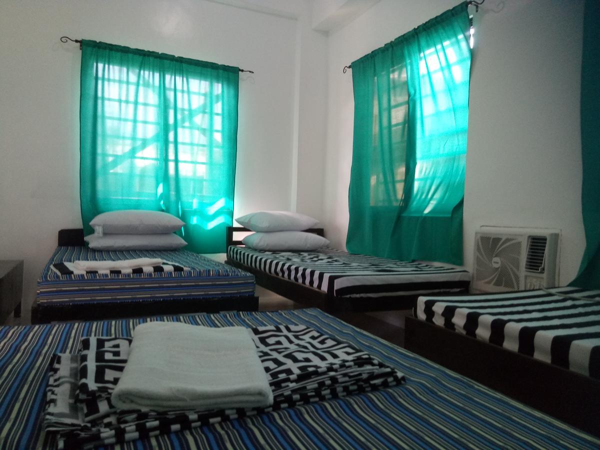 Jmp Hostel Coron Exterior photo