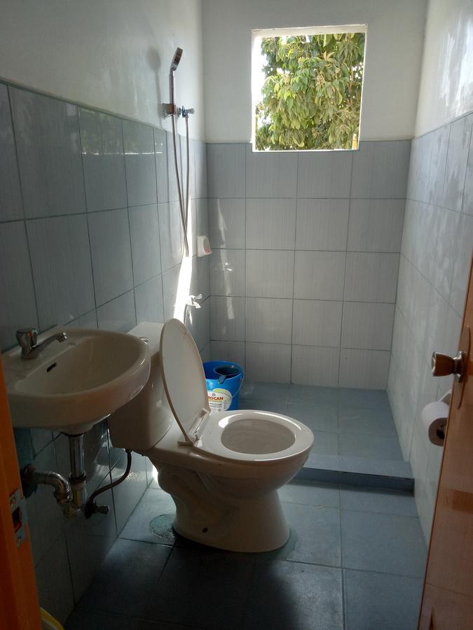 Jmp Hostel Coron Exterior photo