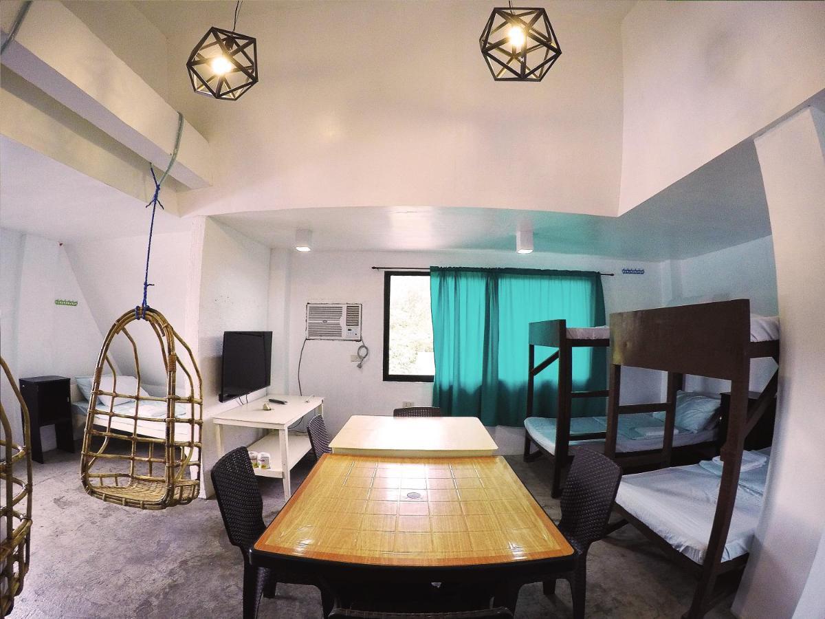 Jmp Hostel Coron Exterior photo